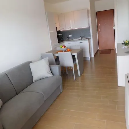 Silver Apartment