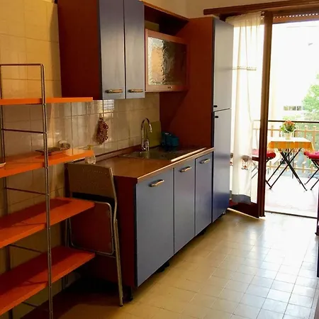 Cinecitta Free Wi-fi Apartment Rome