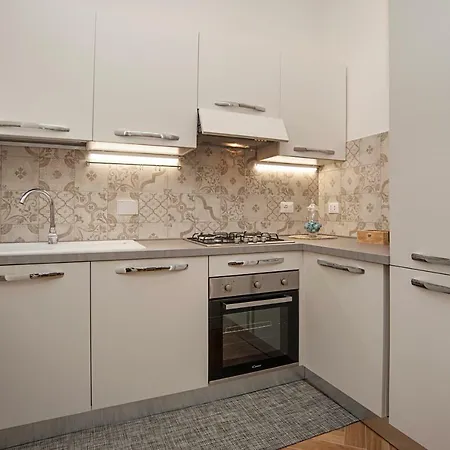 Luxury & Charme Colosseo Apartment Rome