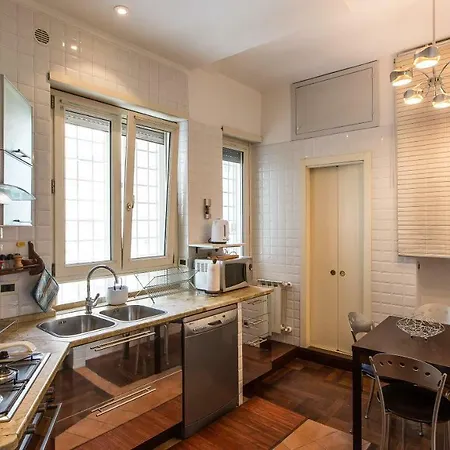 In Ponte Milvio Apartment *