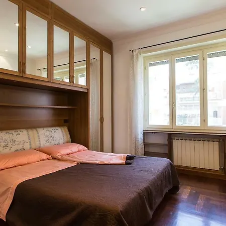 Apartment In Ponte Milvio *