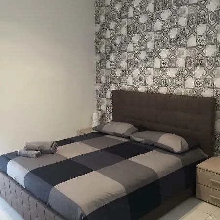 Bed & Breakfast Murena & *