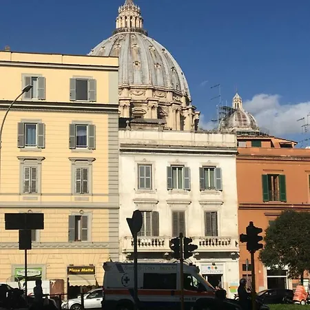 La Fabbrica Di San Pietro 2* Roma