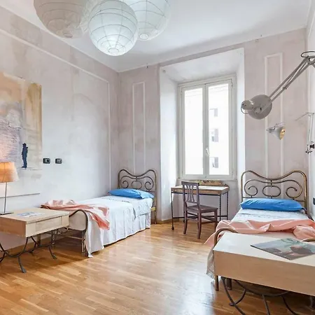 Holiday home Holidays Alviti Rome