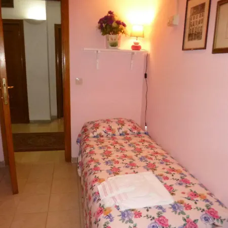 Gianicolo Residenza Carini Rome