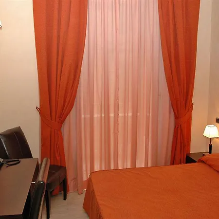 Hotel Le Petit 3*