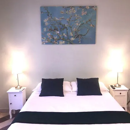 Dhome Bed & Breakfast 3*