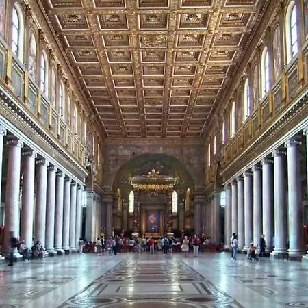 Central Station Low Cost *