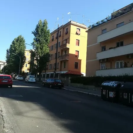 Holiday Home Roma Διαμέρισμα *