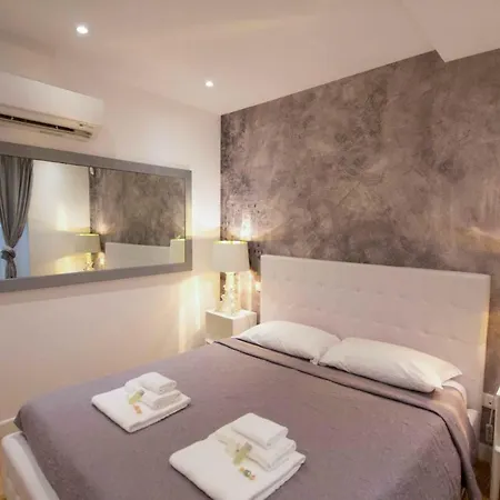 Apartment Via Del Corso