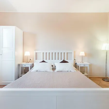 Candia House 50 Bed & Breakfast Roma