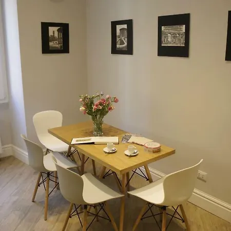 Bed & Breakfast Roman Suite Guest House Roma