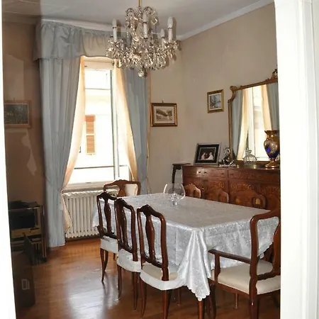 Apartment The Queen's Coffer Rome