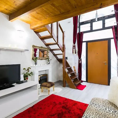 Diana Luxury Loft Apartment