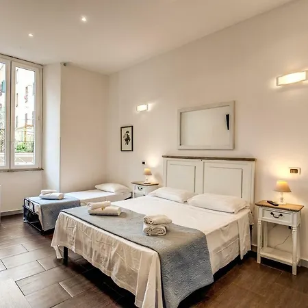 בית הארחה O La Civetta Di Trastevere 3*