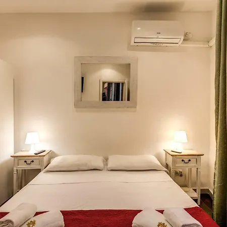 O La Civetta Di Trastevere בית הארחה 3*