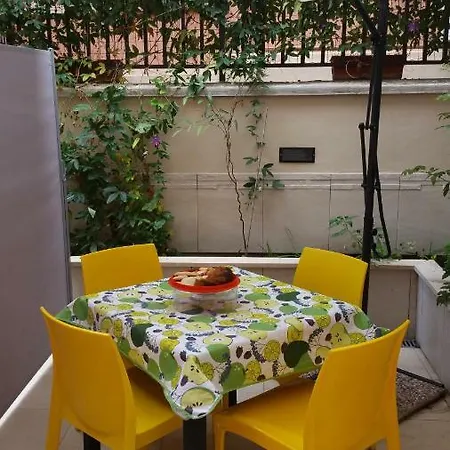 La Casetta Di Ely Bed & Breakfast Rome