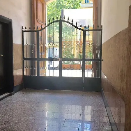 Luxy Vatican Apartment