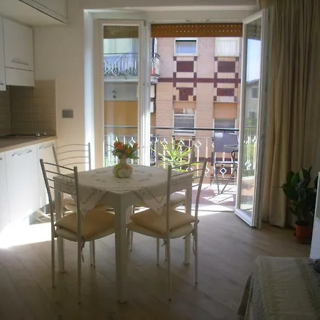 Lovely Little In Via Aurelia