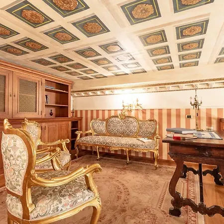 Holiday home Residenza Contessa Costanza *