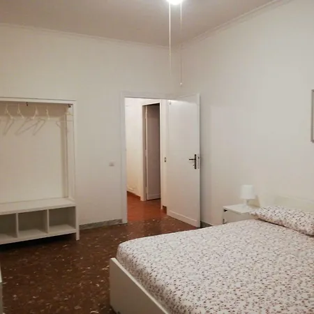 Vatican House Monti Di Creta *