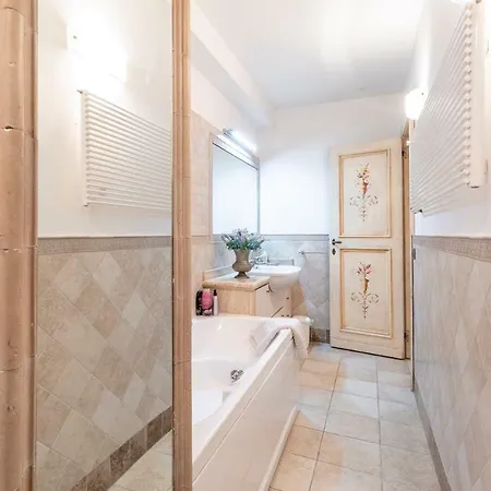 Residenza Contessa Costanza Rome
