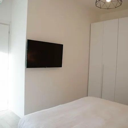 150 Apartment *