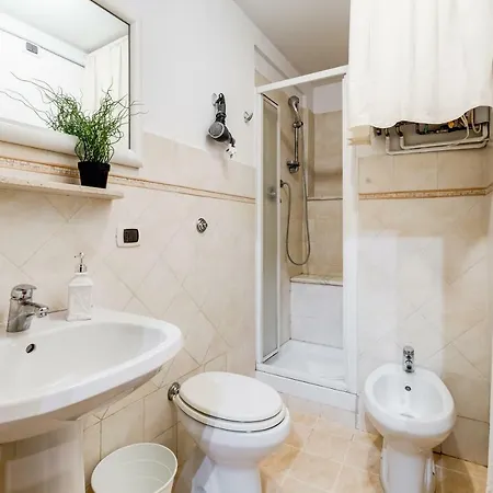 Apartment Loveromeapartments Campo De Fiori, Vatican *