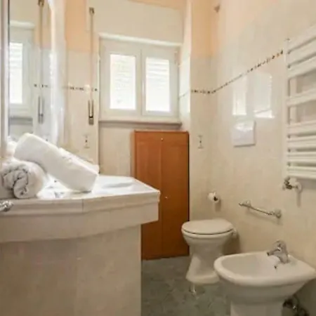 Albero Della Vita Apartment *