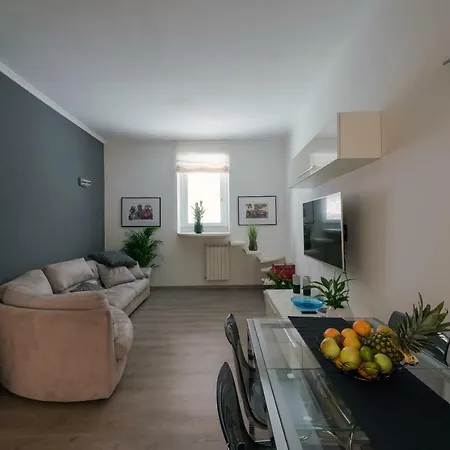 Spanish Steps 3 Bedrooms Cozy,elegant And Apartment *