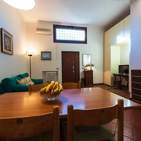 Apartment Toberto *