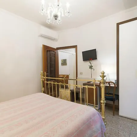 A&a Bed & Breakfast Rome