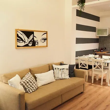 Apartment Pyramid House Rome