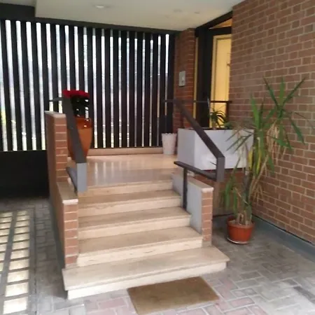 Rosso Frida Apartment