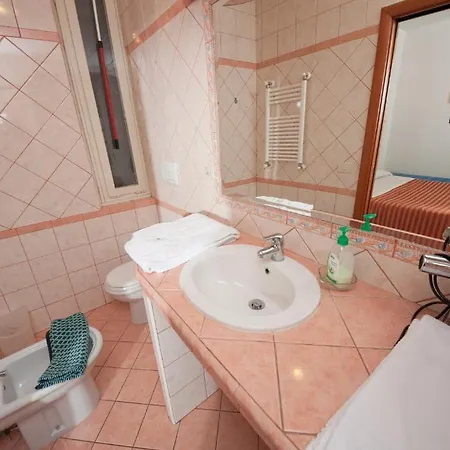 Babri Simim Taj Bed and breakfast 3*