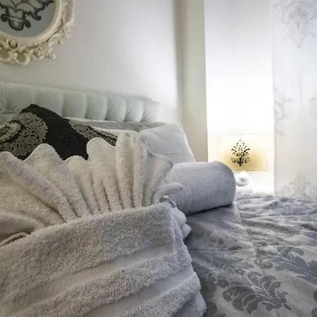 Apartment Sweet