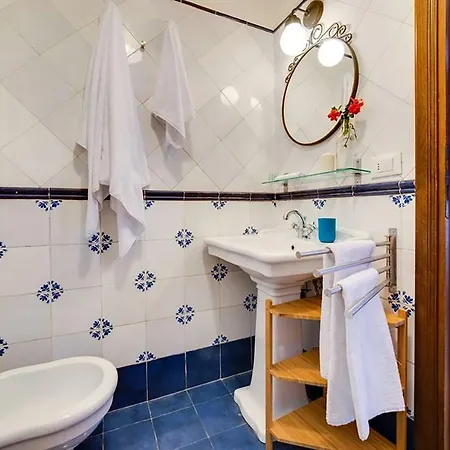 Apartment San Lorenzo Rome