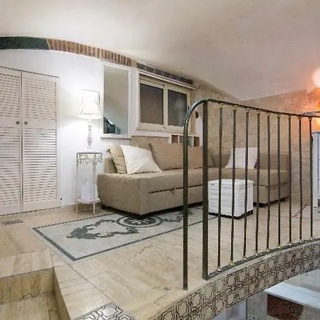 Apartamento Ancient Mansion