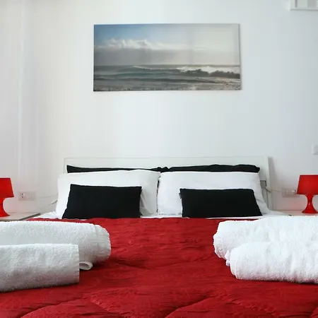 H2 In Tuscolano Holiday home Rome