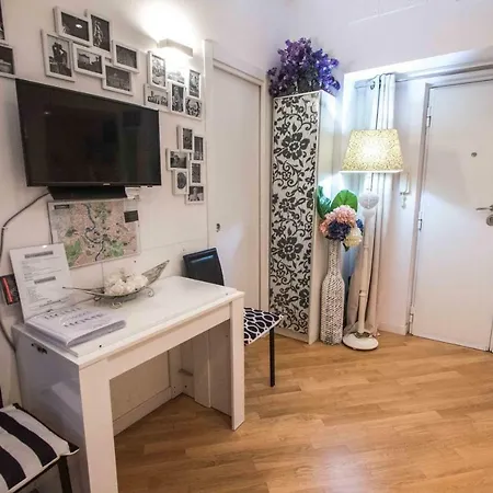 Apartment Sweet *