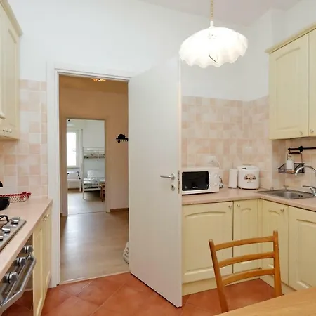 Chiara In San Paolo Apartment