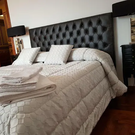 Regal House Navigatori 23 Guest house 2*