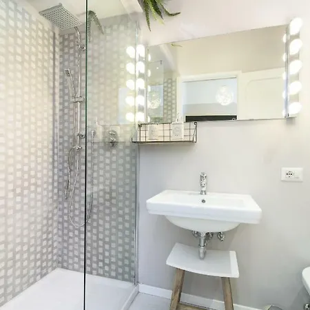 Apartment Lovely With Garden In Vatican Museums Trastevere Rome