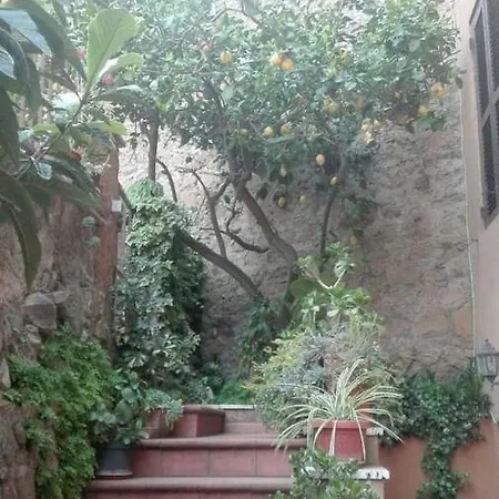 Casa Con Giardino San Giovanni * Rome