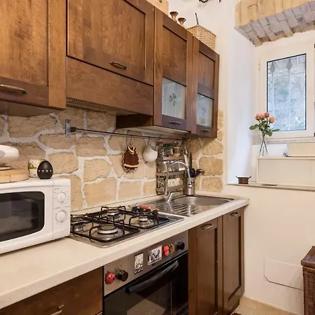 Casa Con Giardino San Giovanni Holiday home Rome