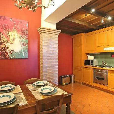 Apartment Charming Roman Holidays In Trastevere *