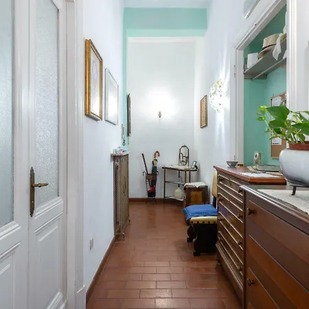 Elsa Apartment