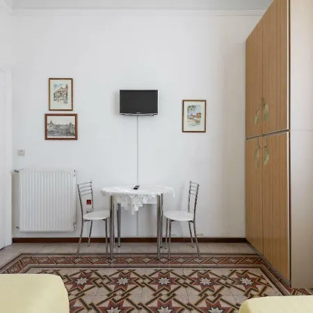 Apartment Elsa Rome