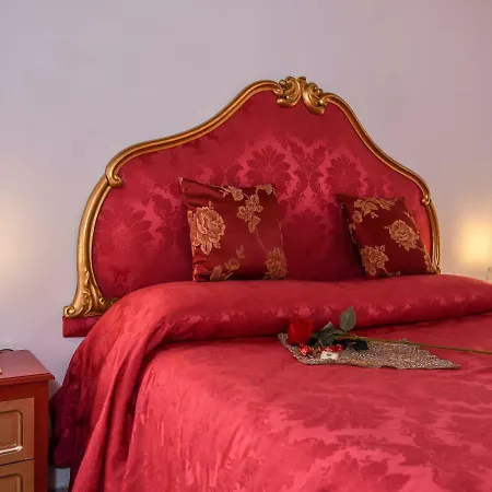 Sweet Sweet Navona Apartment *