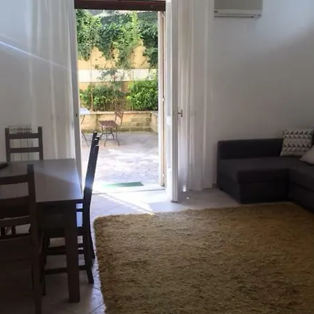 Apartment Cassia Garden Charming